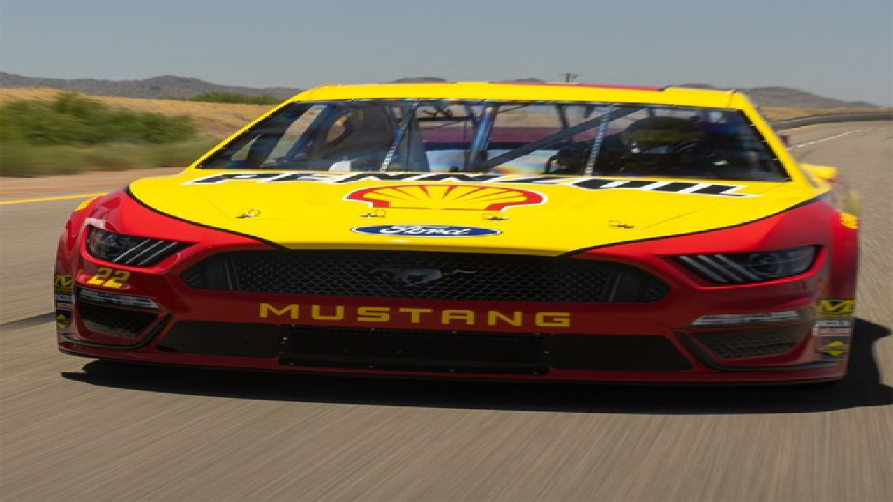 Play Free Drifting Mustang Slide PC Game Online