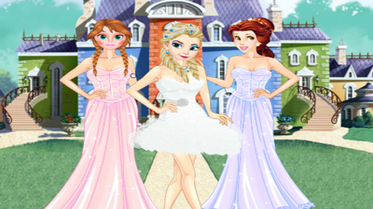 Play Girls Ball Dress up Mobile Game For Free