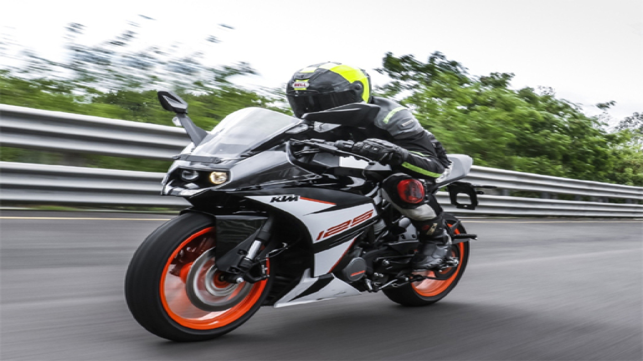 Play RC 125 Slide Mobile Game Now Online